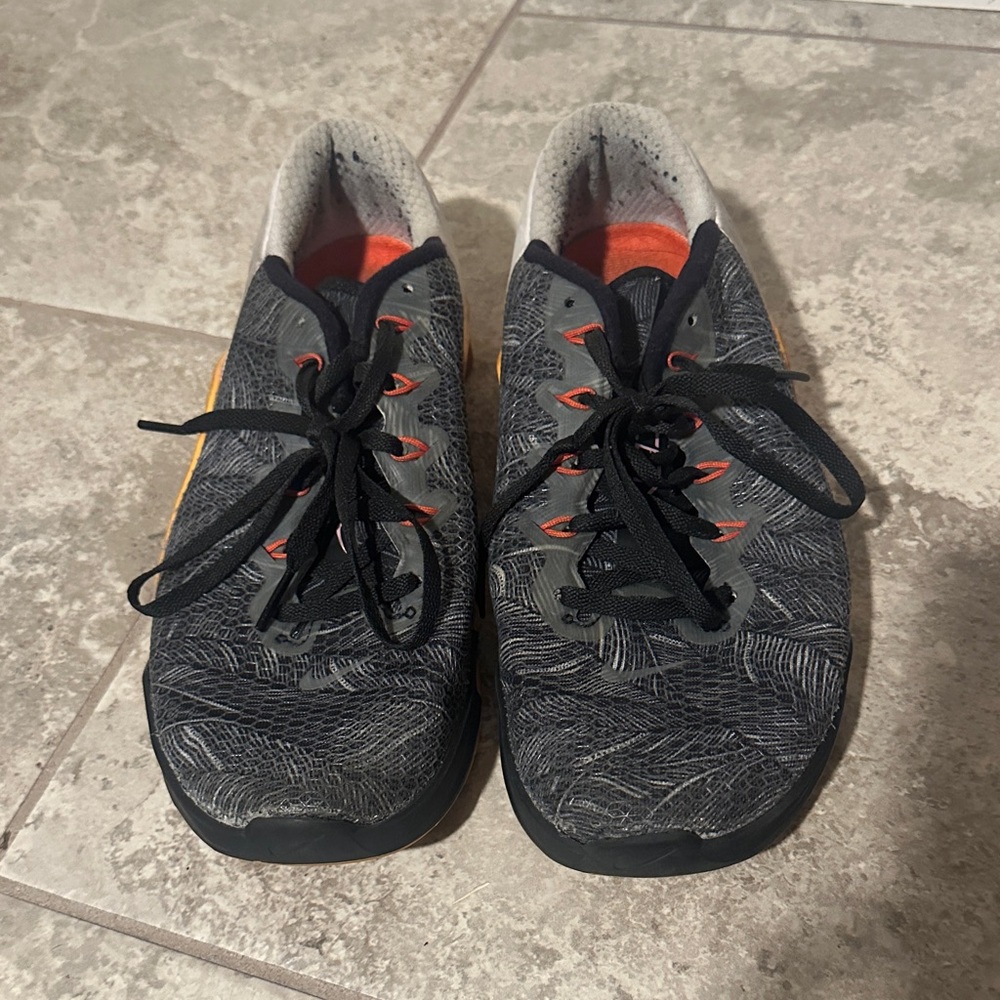 Nike Women's Metcon 5 AO2982-081 Gray Running Shoes Lace Up Low Top Size 8